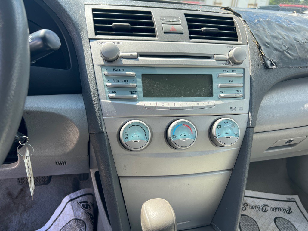 2009 Toyota Camry Image 15