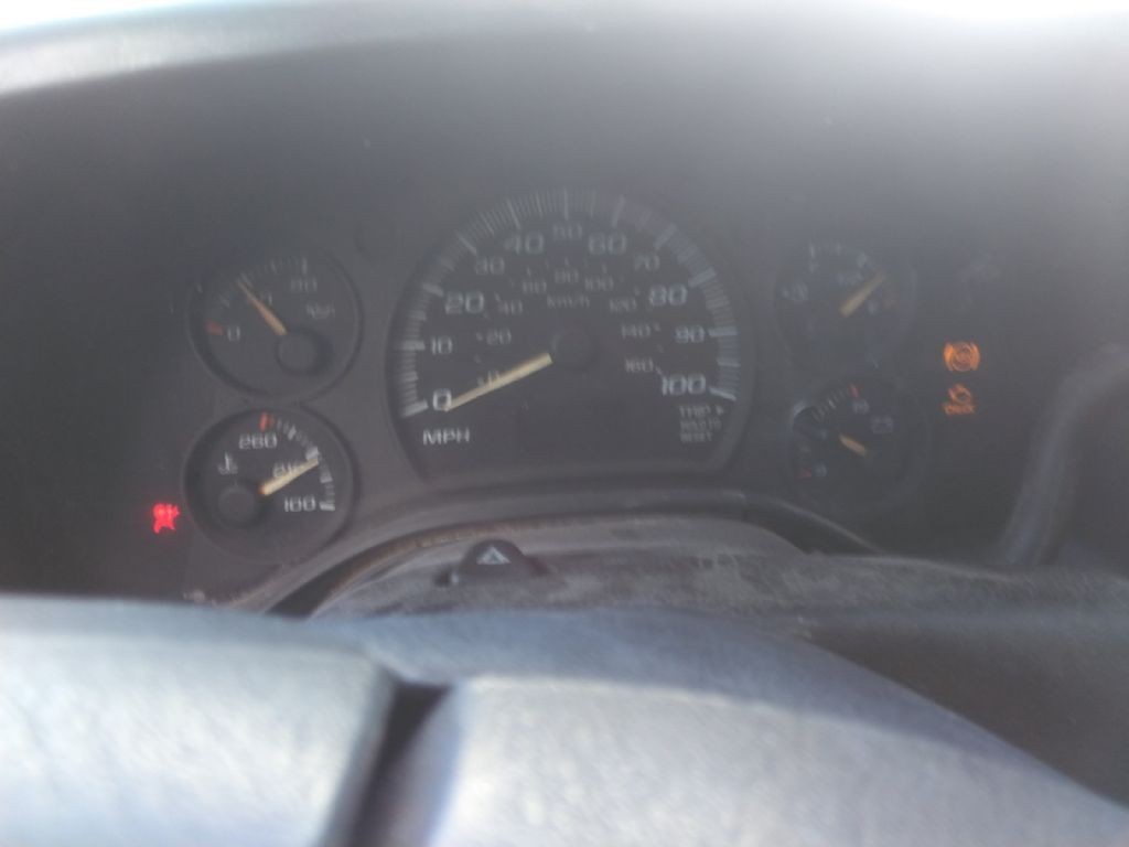 2004 GMC Savana Image 4