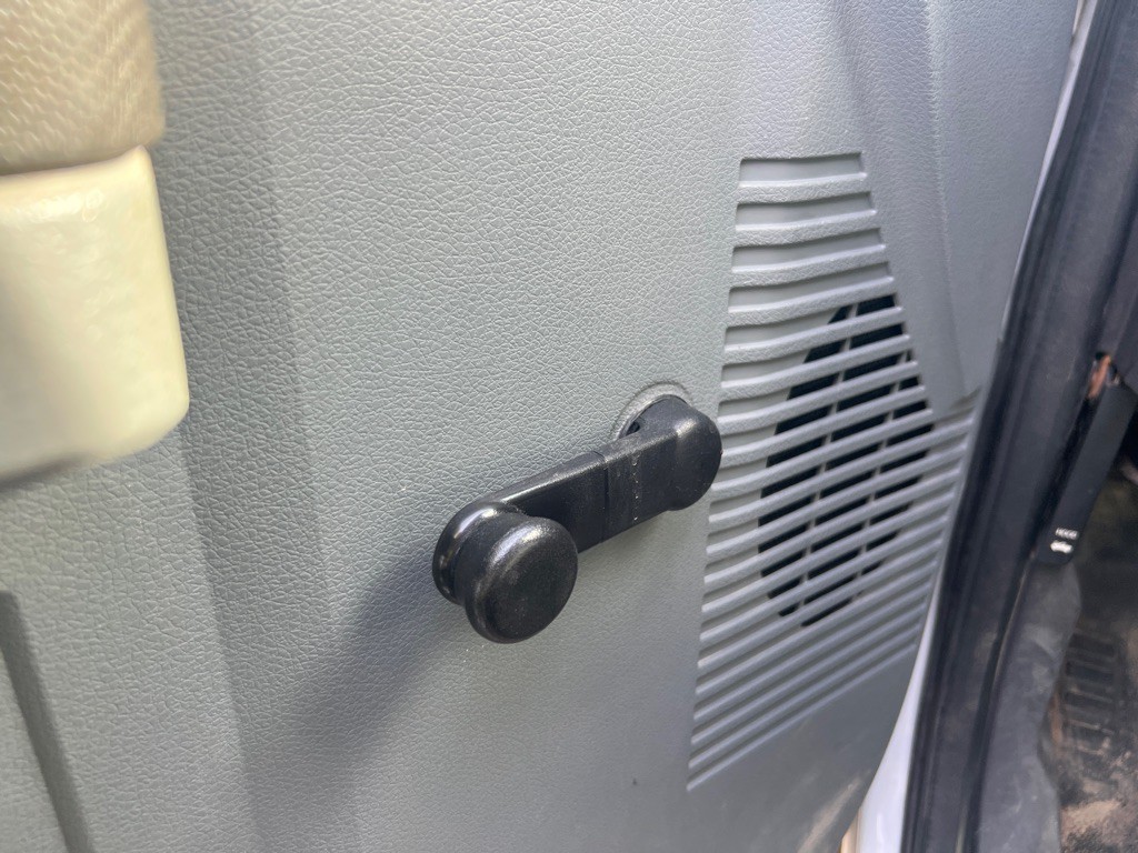 2011 Ford F-250 Image 5