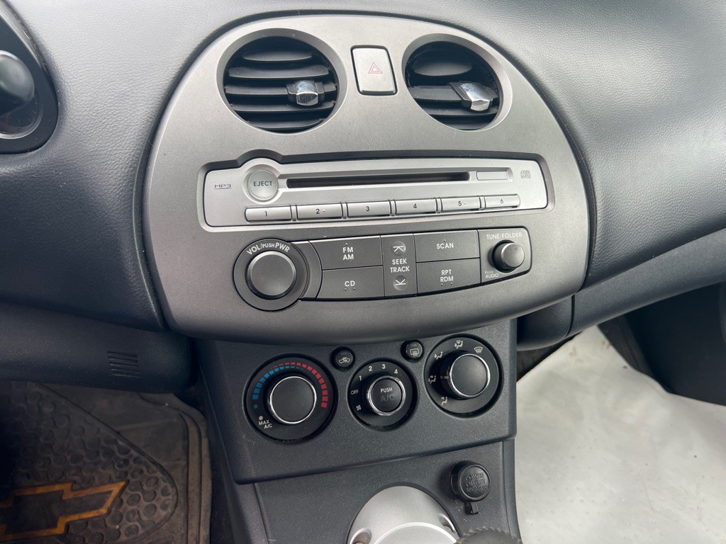 2007 Mitsubishi Eclipse Image 11