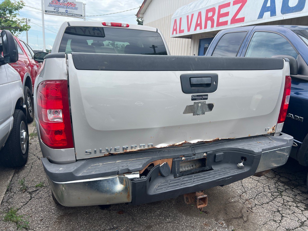 2007 Chevrolet Silverado 1500 Image 16