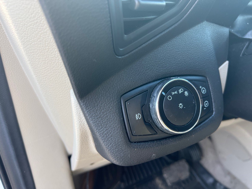 2013 Ford Escape Image 18