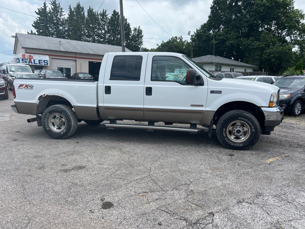 2004 Ford F-250 Image 8