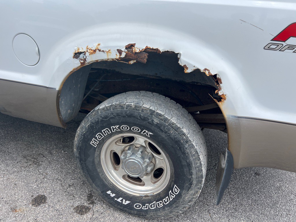 2004 Ford F-250 Image 12