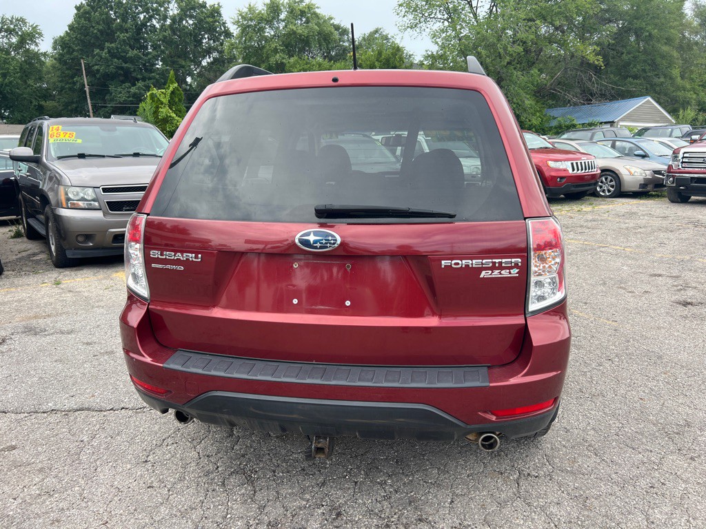 2010 Subaru Forester Image 5