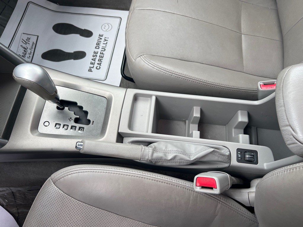 2010 Subaru Forester Image 20