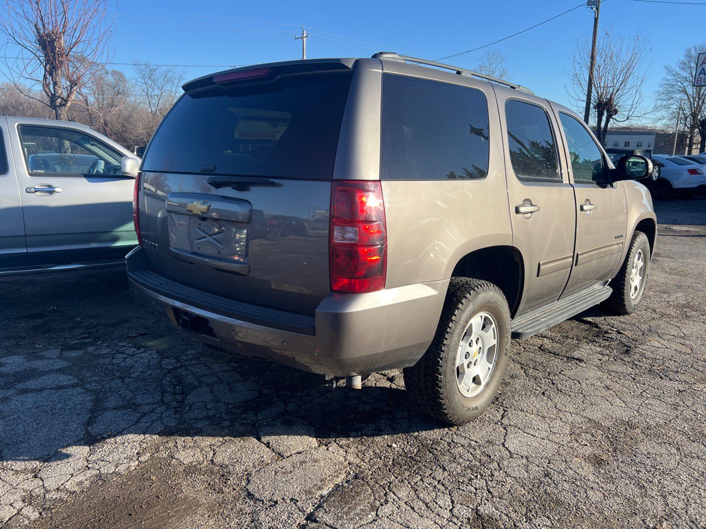 2014 Chevrolet Tahoe Image 5