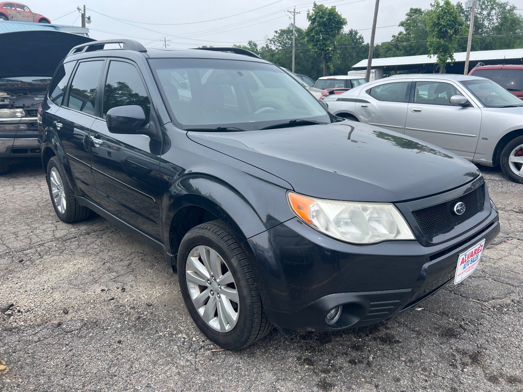 2013 Subaru Forester Image 3