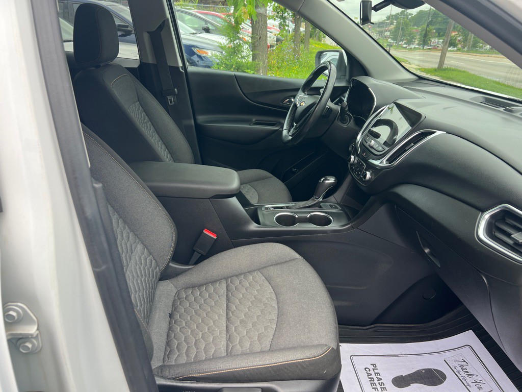 2019 Chevrolet Equinox Image 12