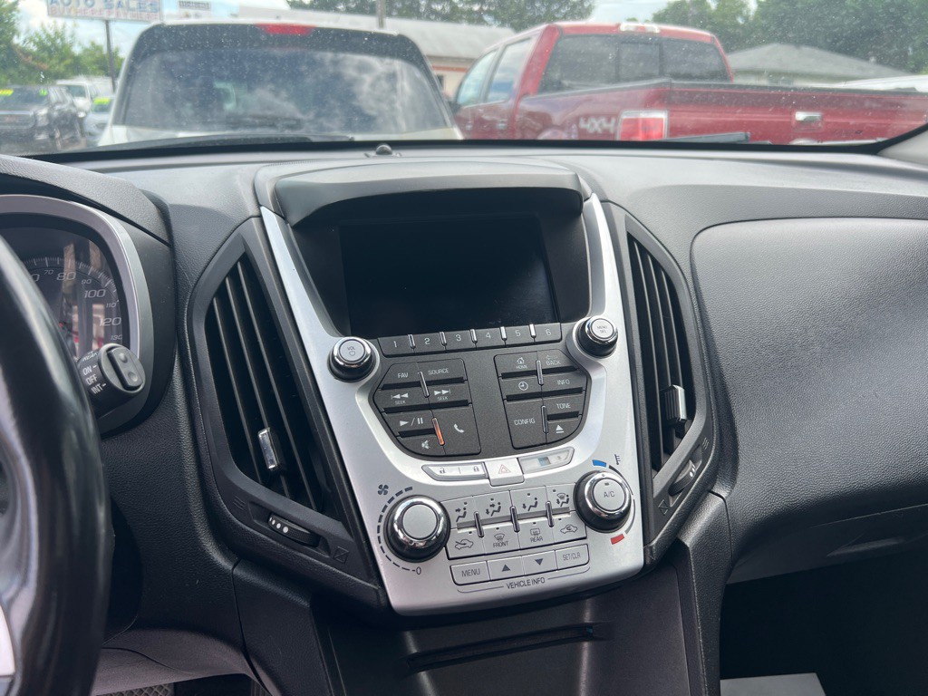 2015 Chevrolet Equinox Image 18