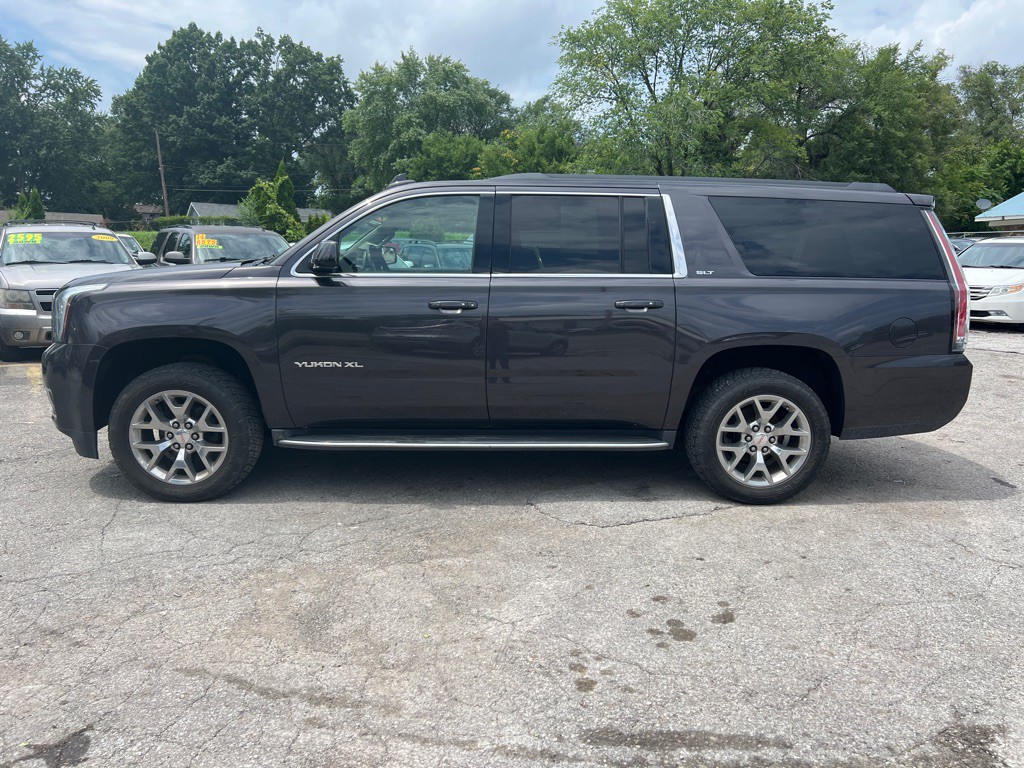 2016 GMC Yukon Image 6