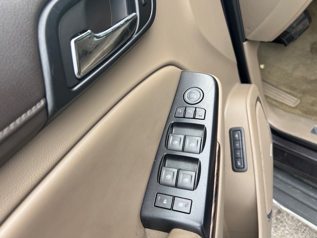 2016 GMC Yukon Image 25