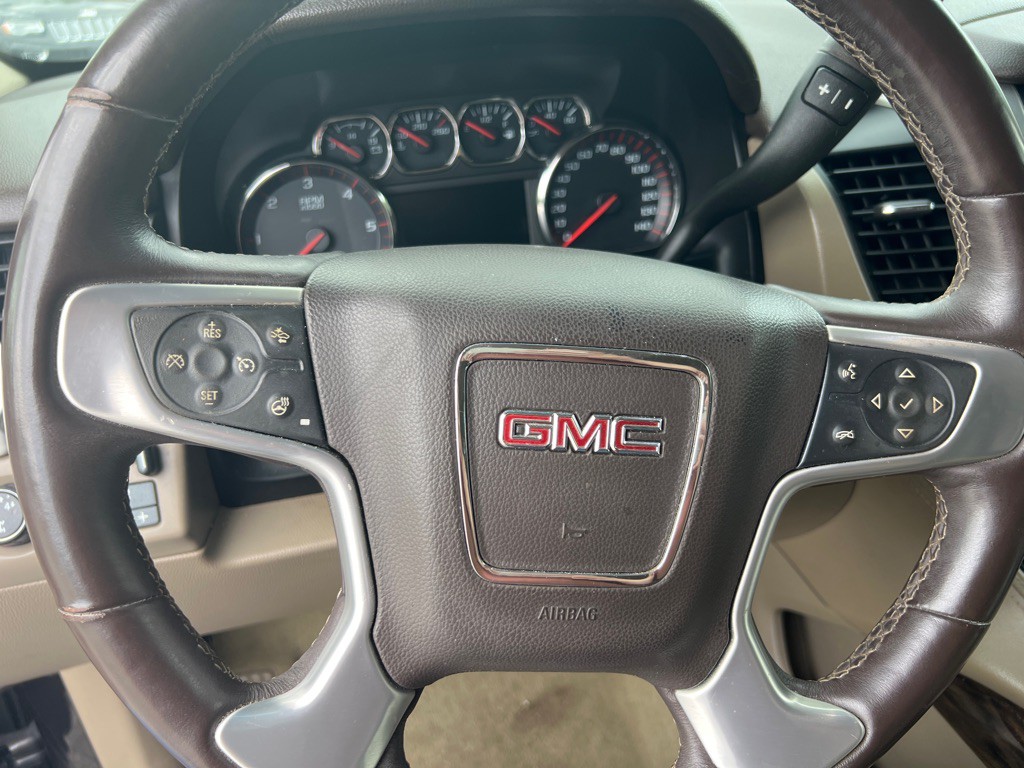 2016 GMC Yukon Image 30