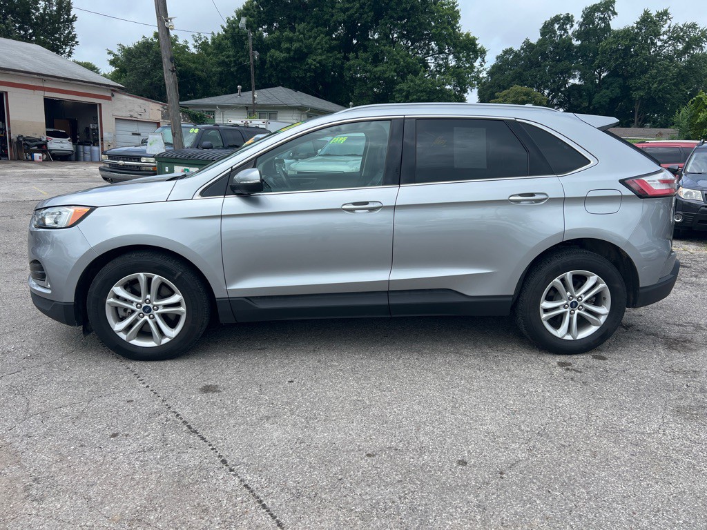 2020 Ford Edge Image 5