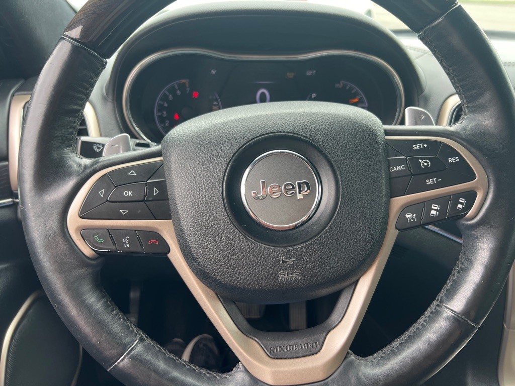 2014 Jeep Grand Cherokee Image 16