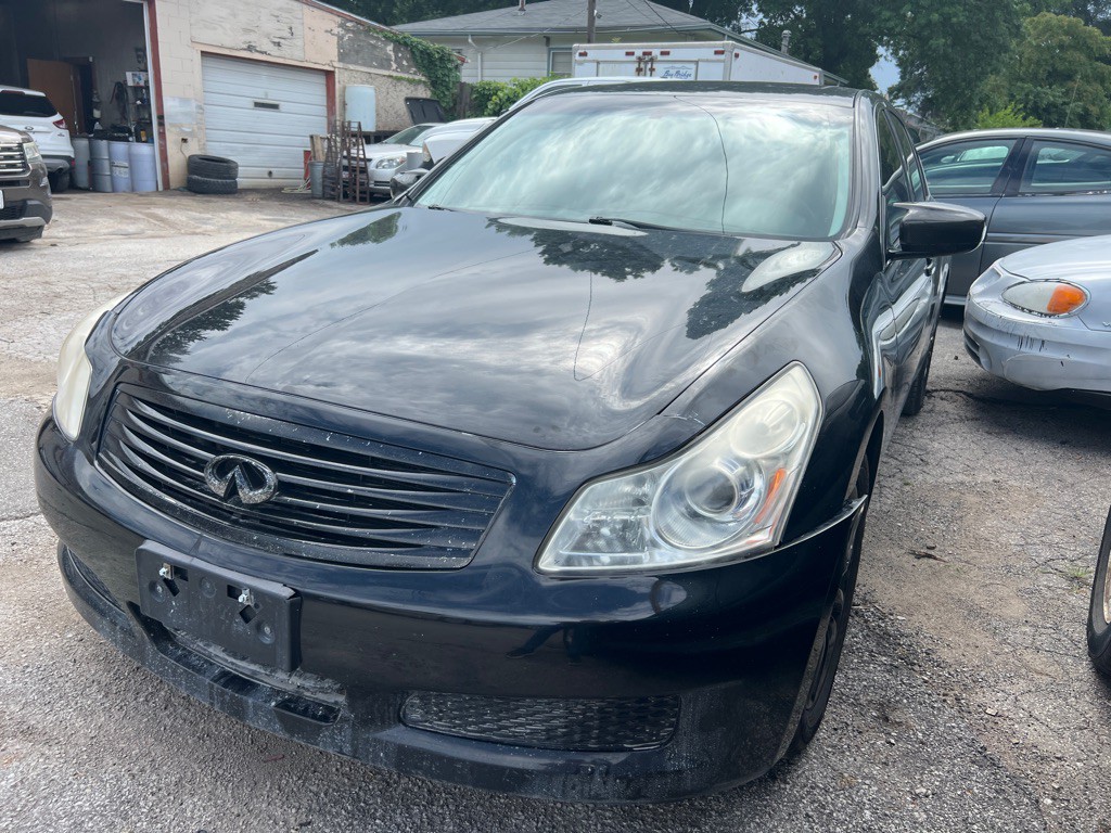 2009 INFINITI G37 Image 2