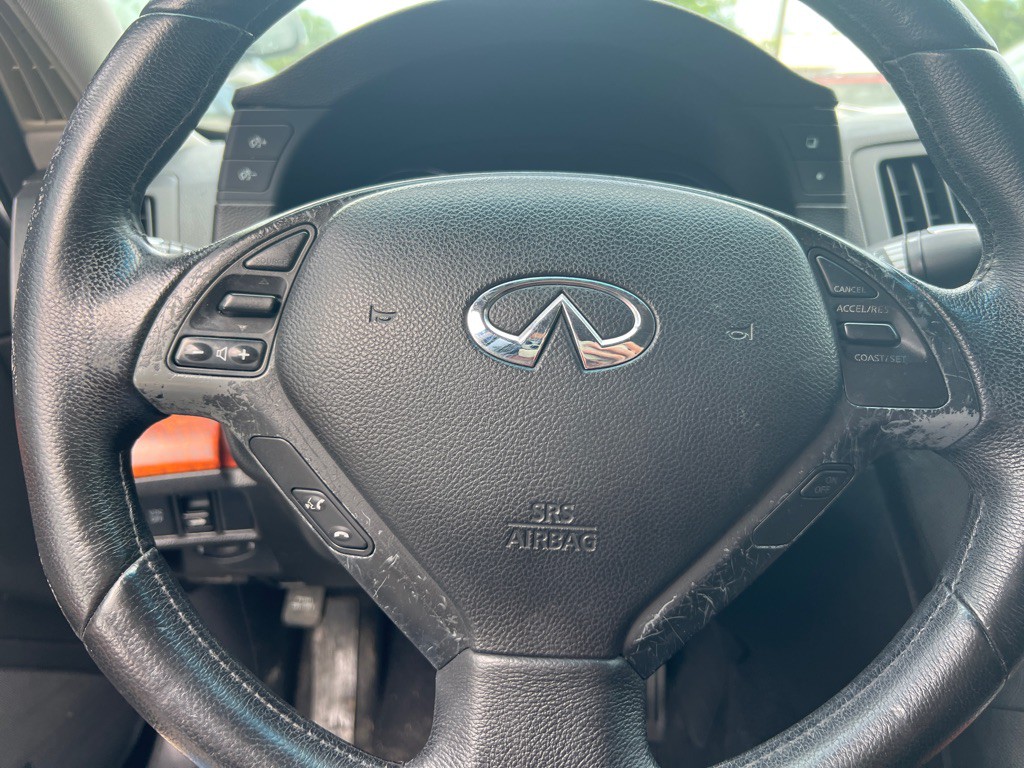 2009 INFINITI G37 Image 17