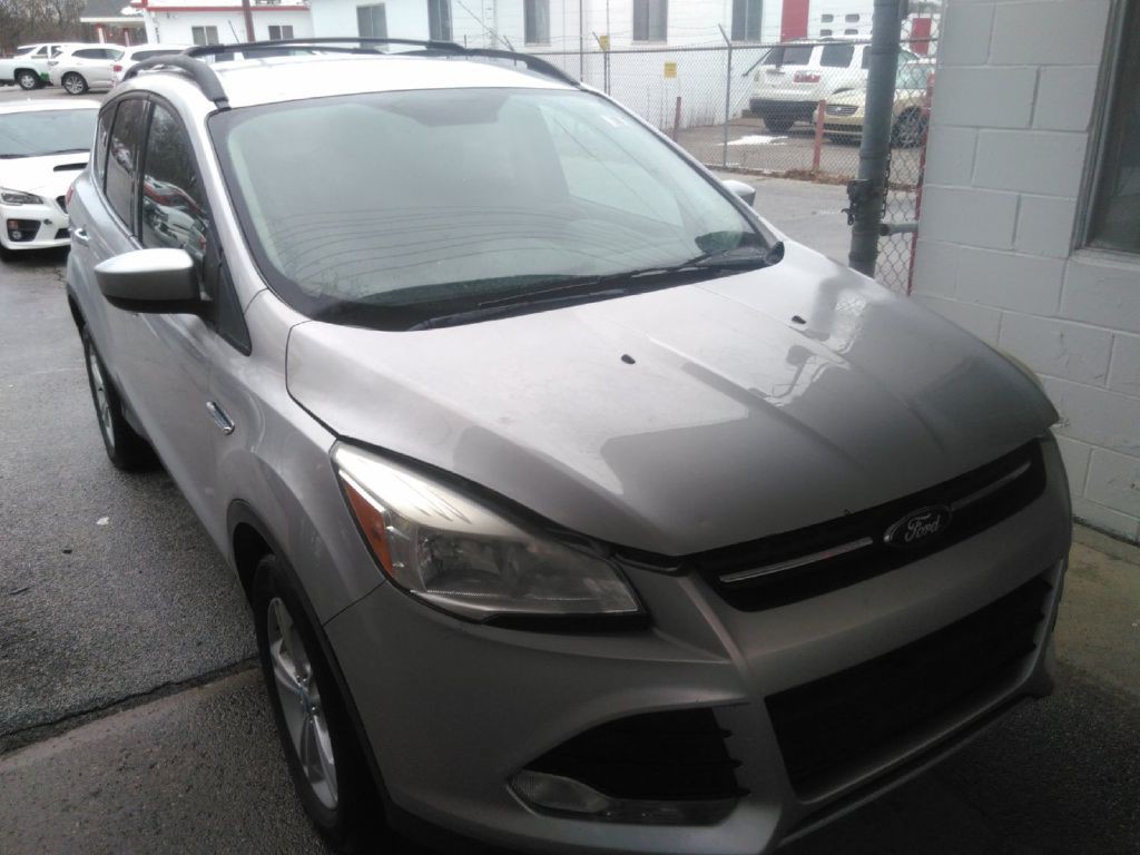 2013 Ford Escape Image 2