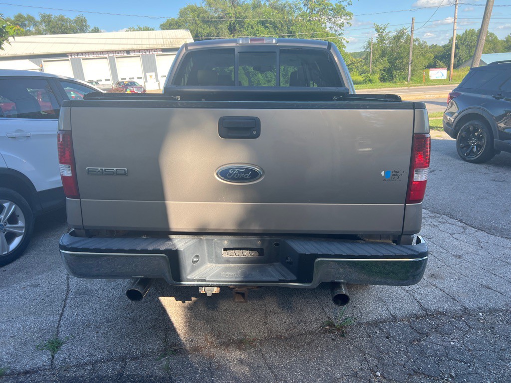 2004 Ford F-150 Image 5