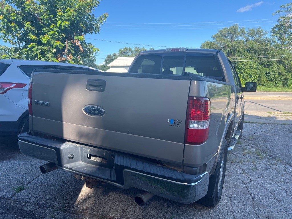 2004 Ford F-150 Image 6
