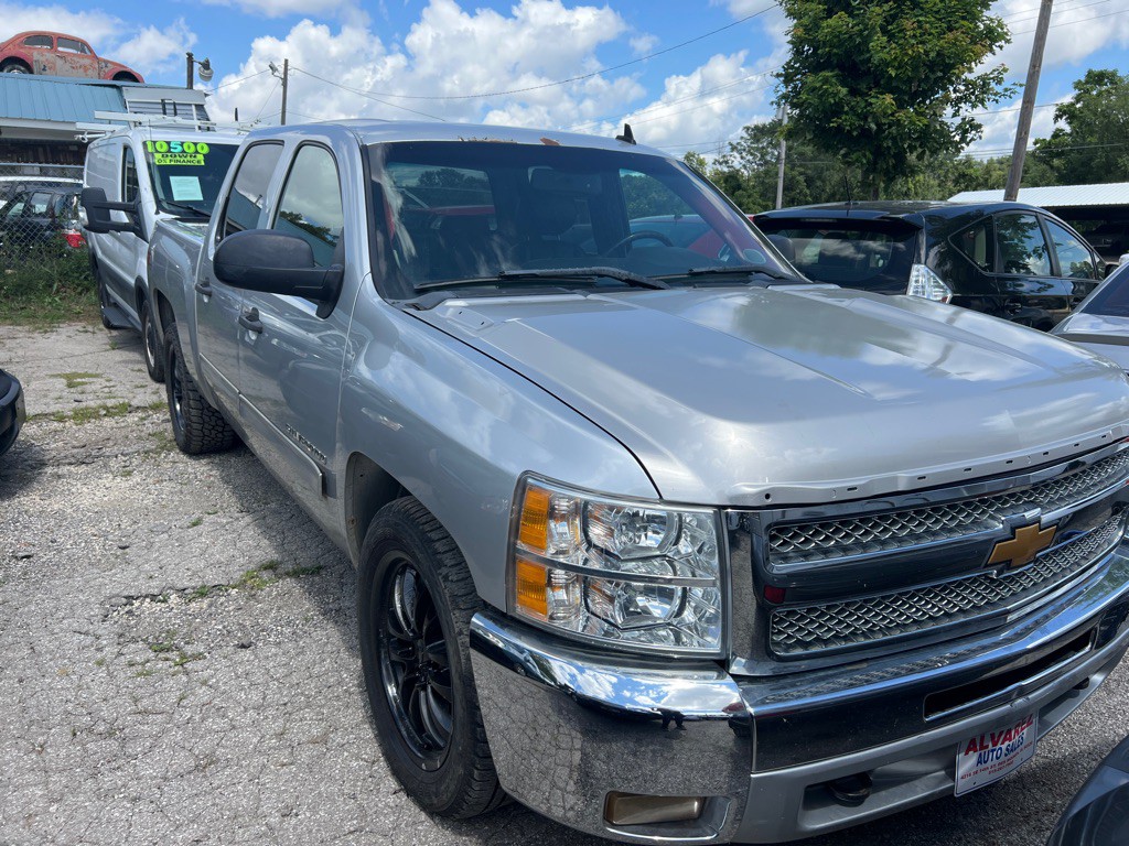2013 Chevrolet Silverado 1500 Image 2