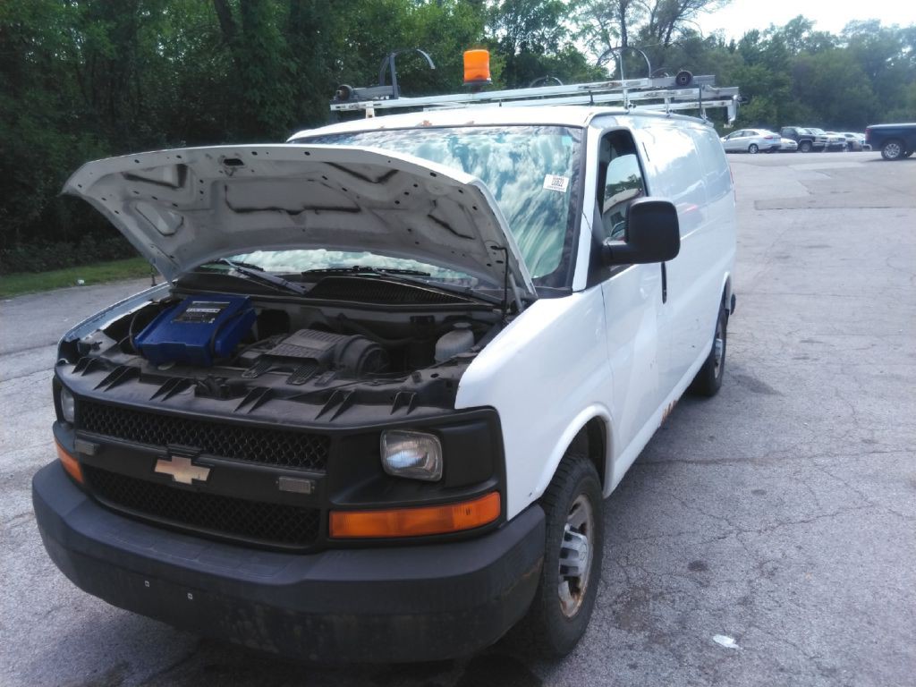 2007 Chevrolet Express Image 4