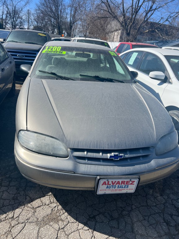 1999 Chevrolet Lumina Image 1