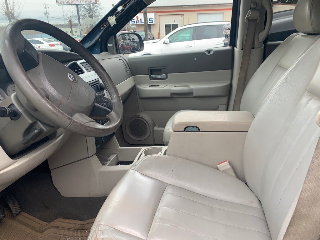 2004 Dodge Durango Image 4