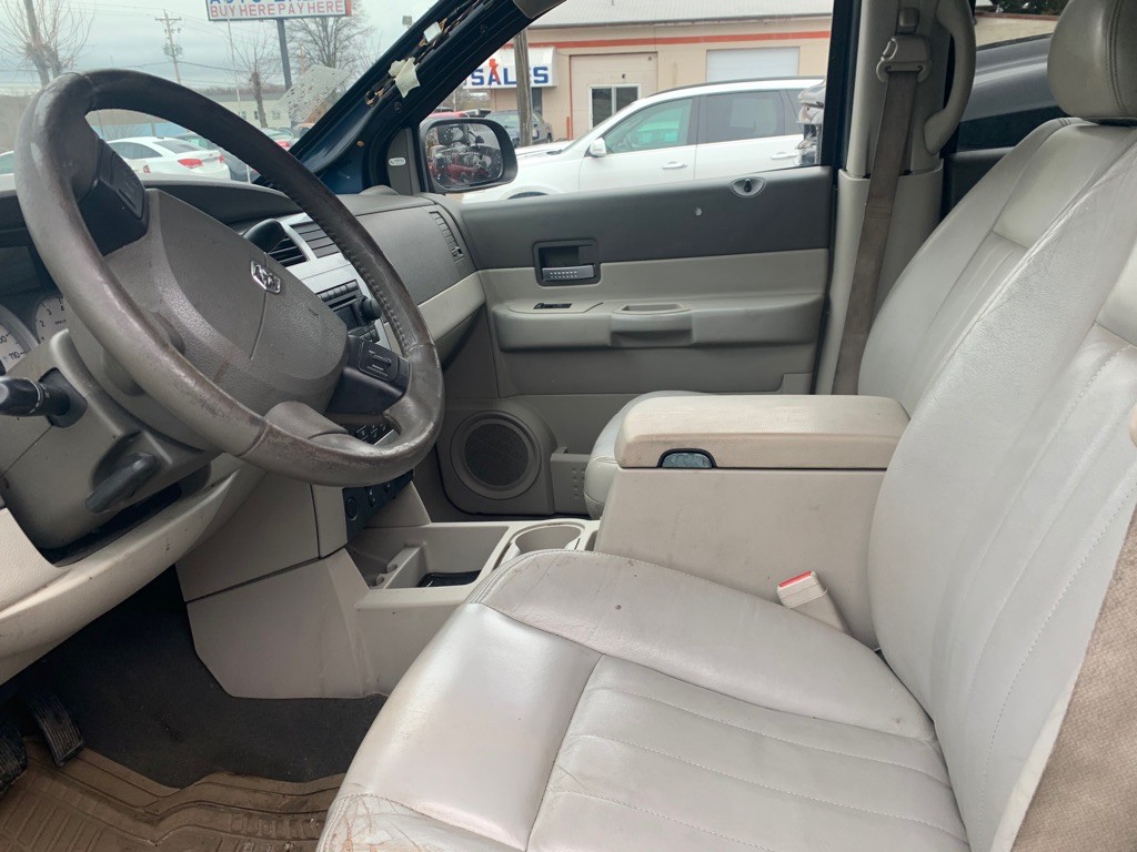 2004 Dodge Durango Image 5