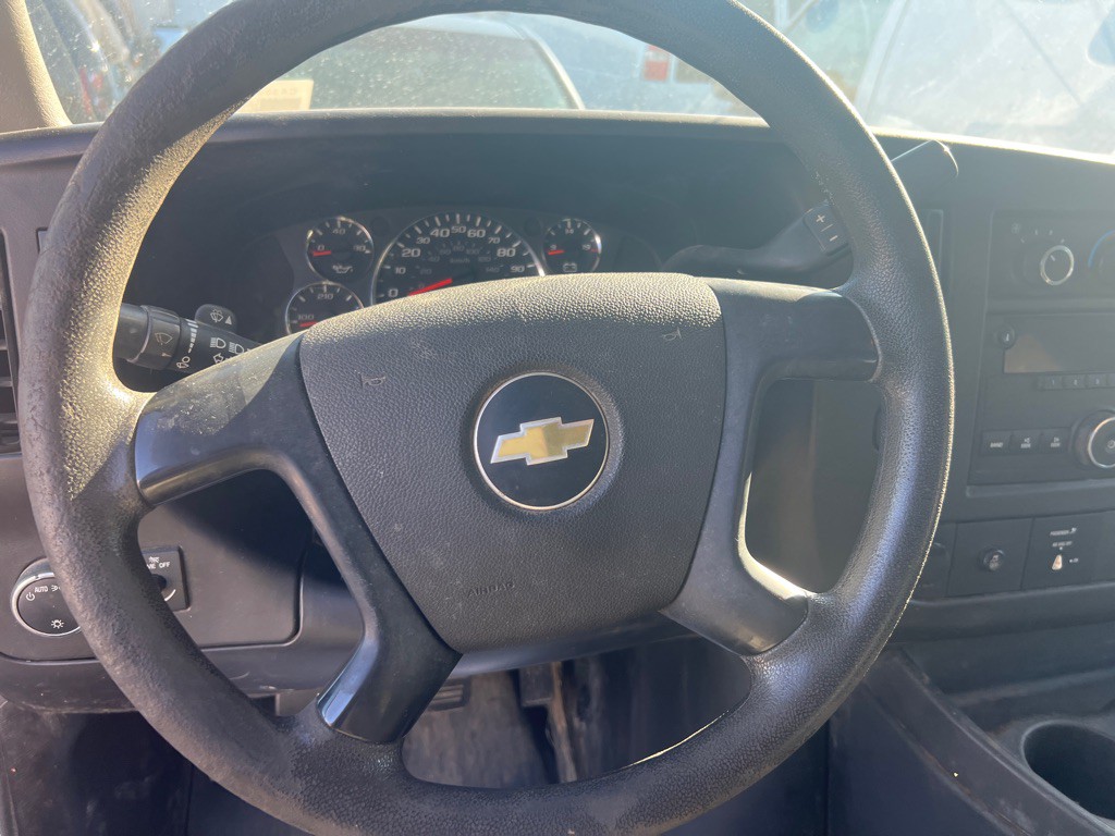 2014 Chevrolet Express Image 7