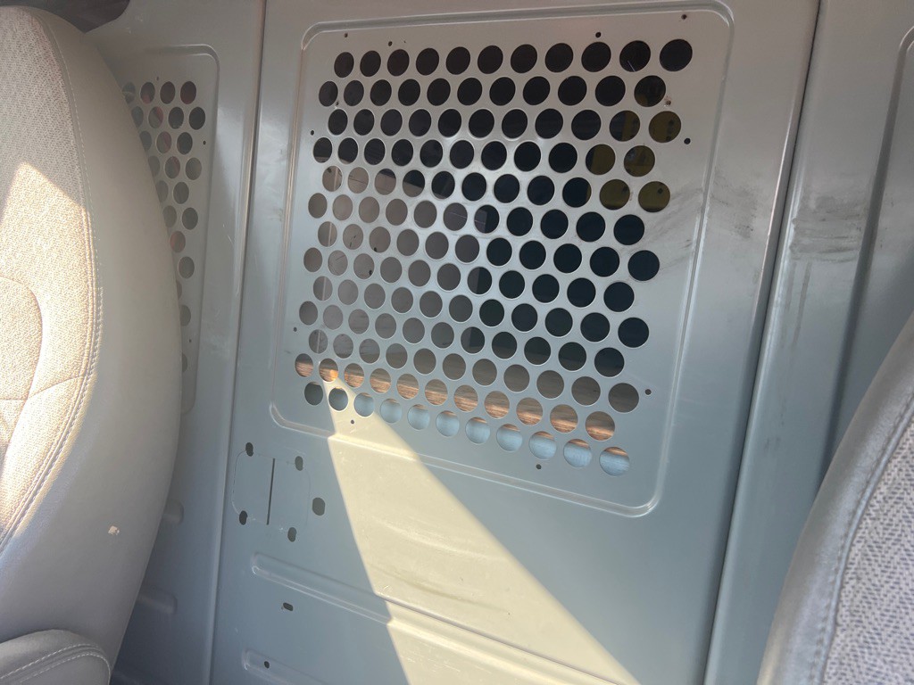 2014 Chevrolet Express Image 8