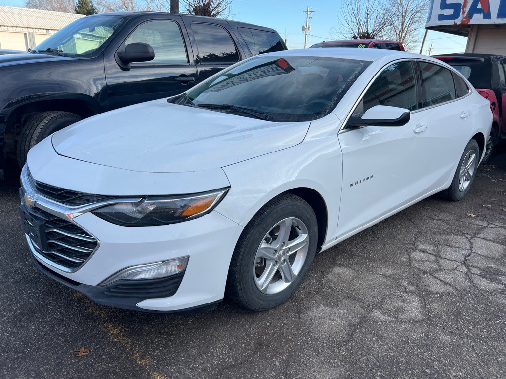 2024 Chevrolet Malibu Image 4