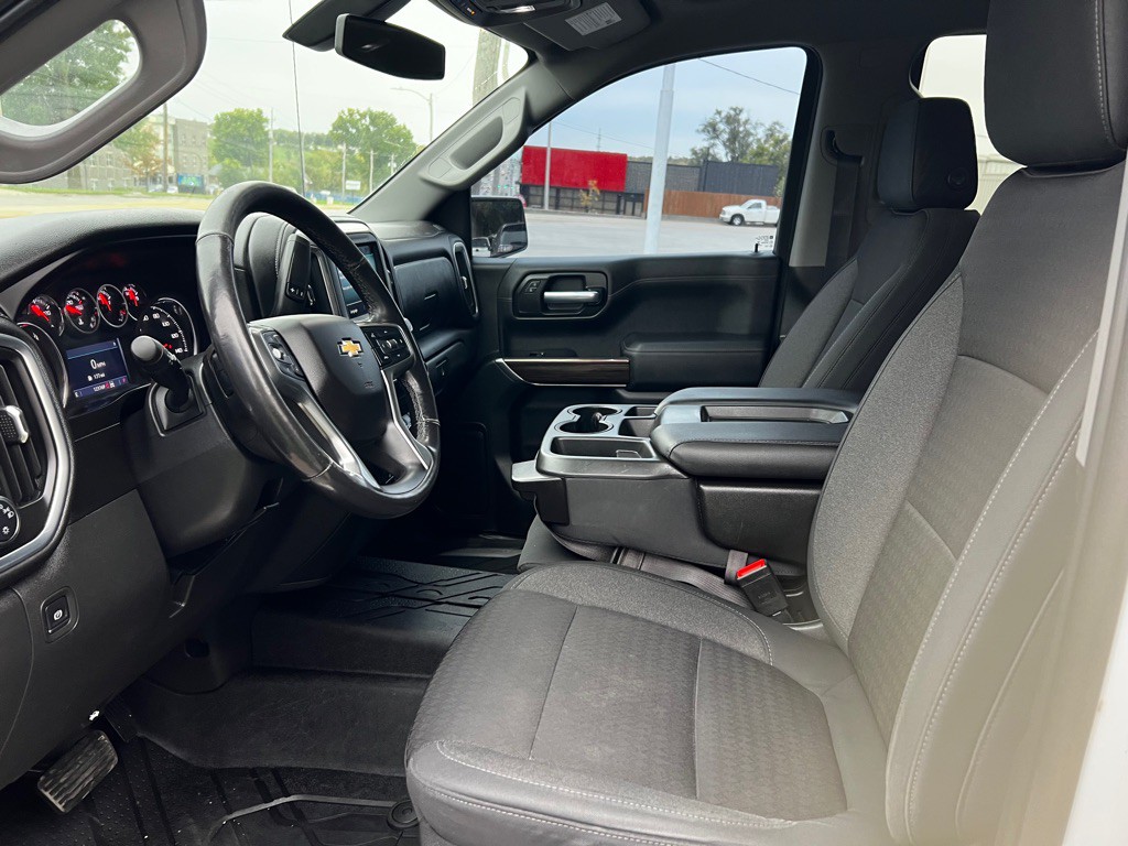 2020 Chevrolet Silverado 1500 Image 14