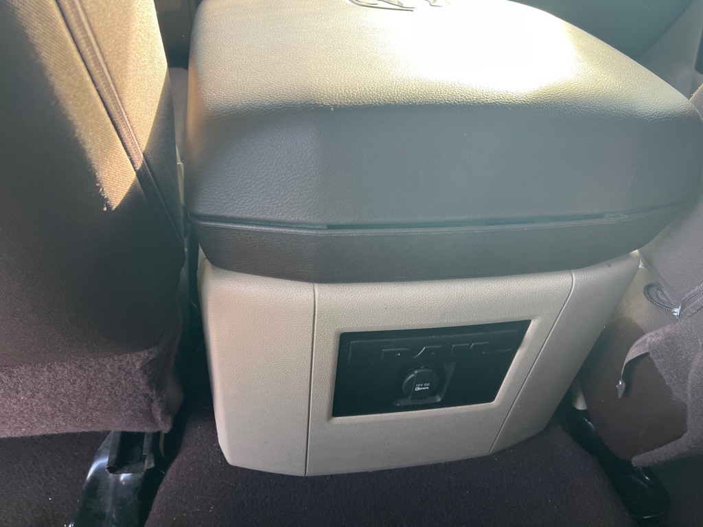 2013 RAM 1500 Image 8