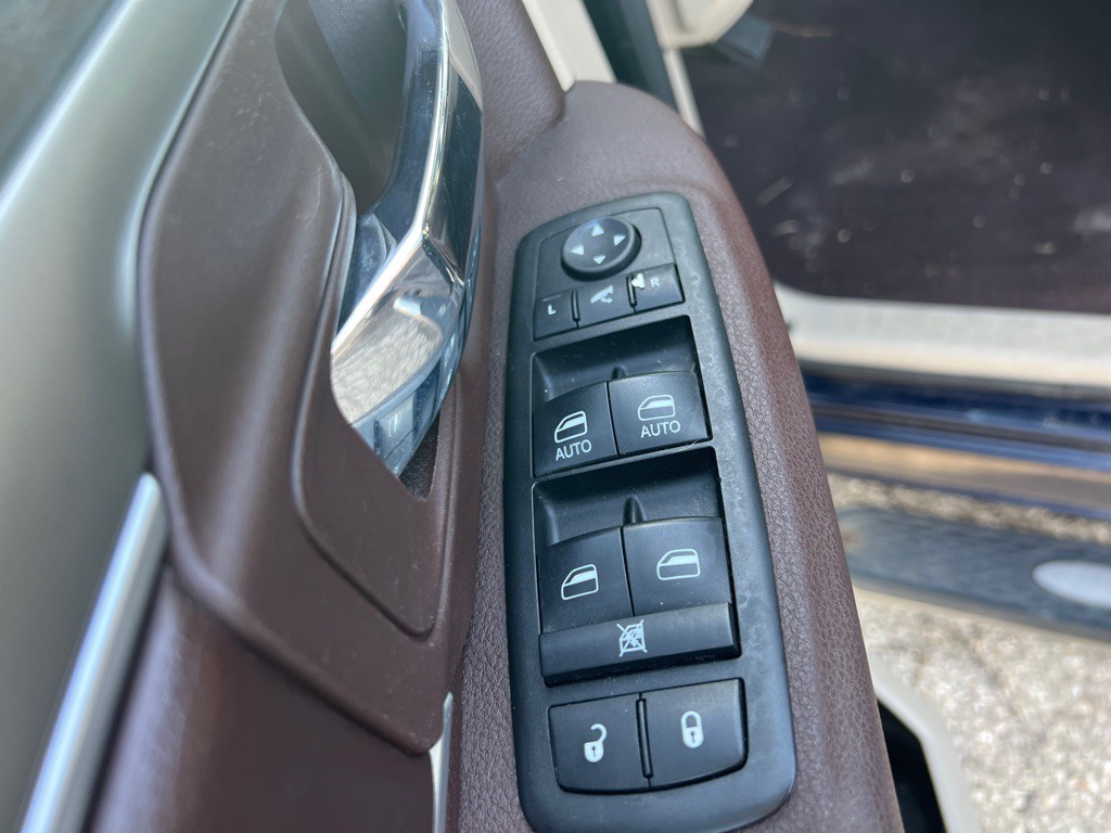 2013 RAM 1500 Image 10