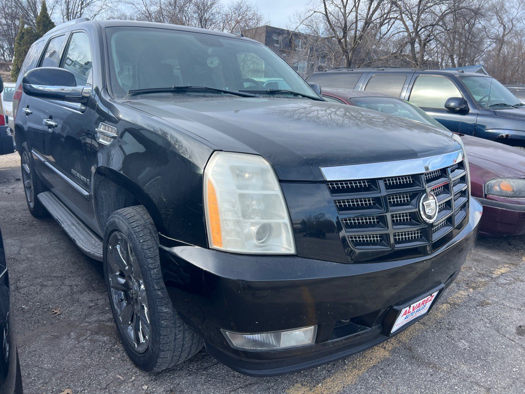 2007 Cadillac Escalade Image 2