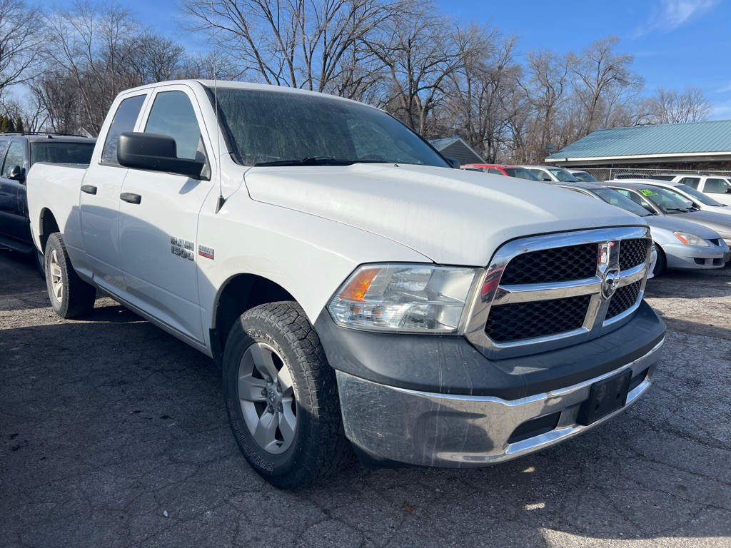 2018 RAM 1500 Image 3