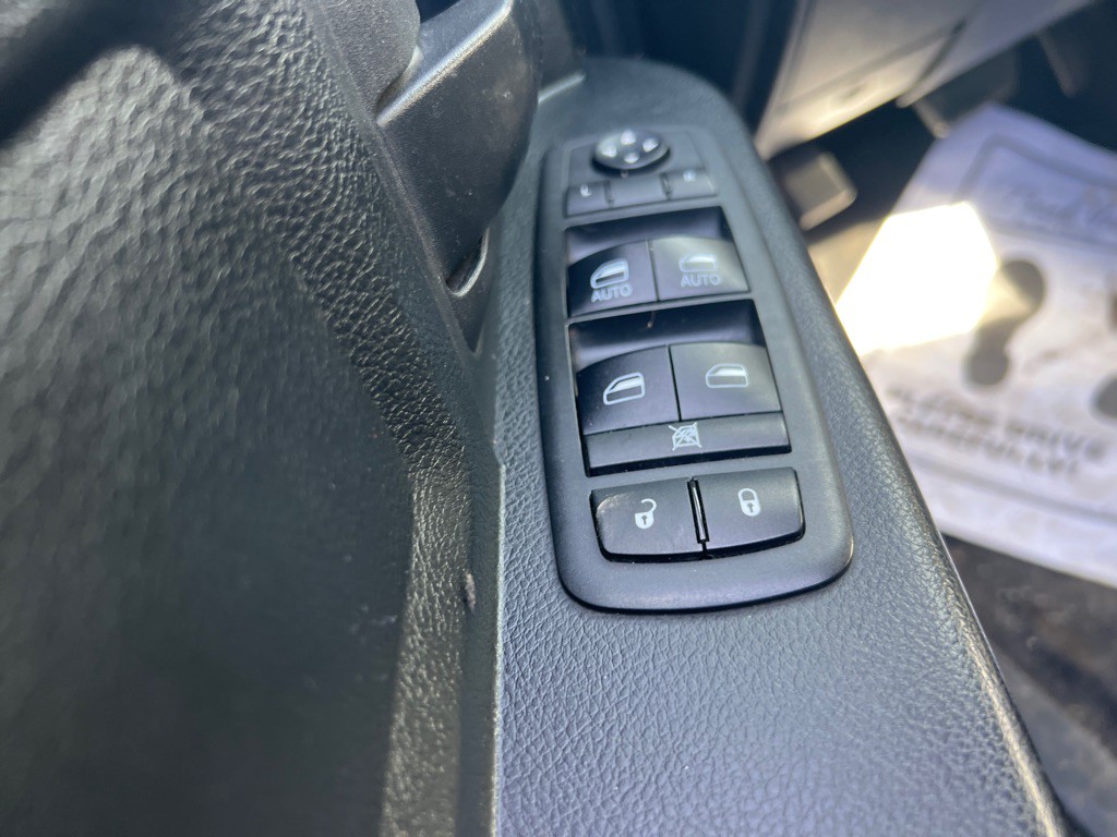 2018 RAM 1500 Image 9