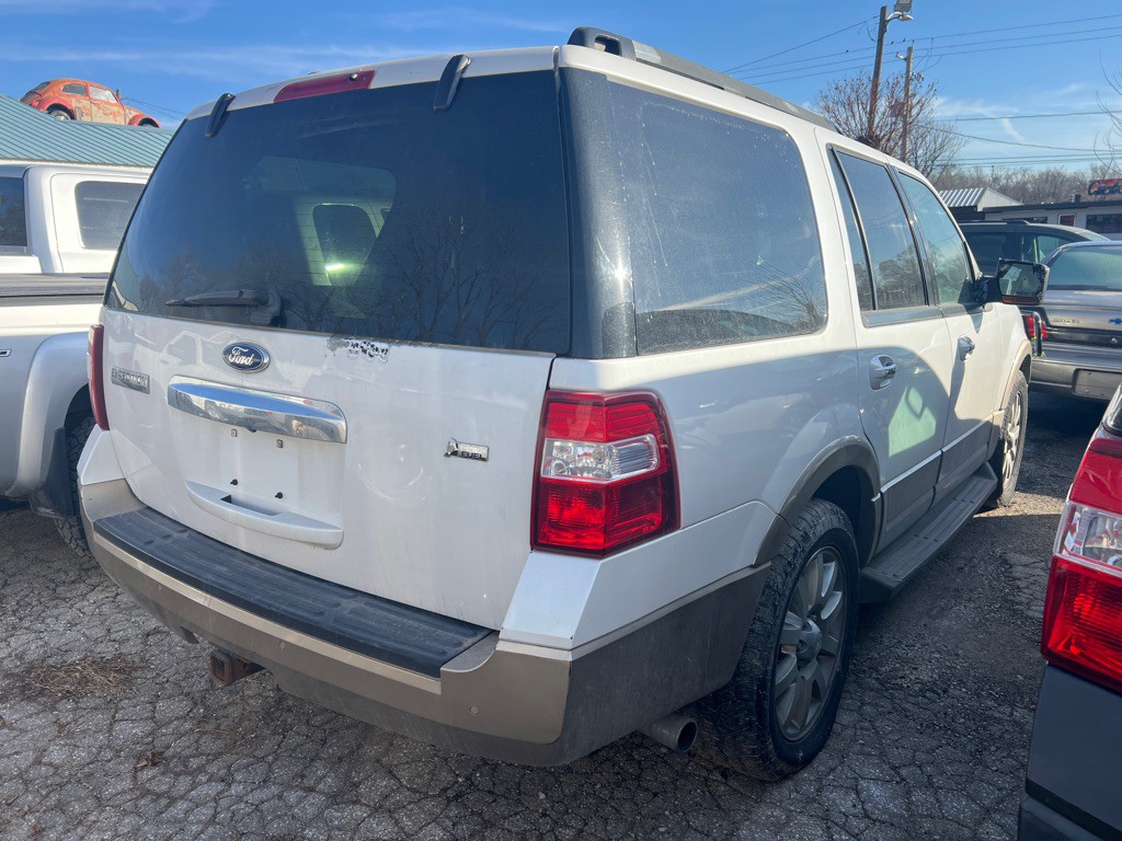 2011 Ford Expedition Image 5