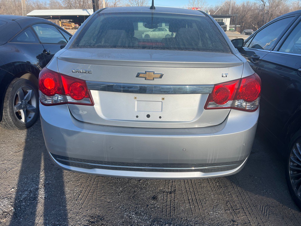 2012 Chevrolet Cruze Image 5