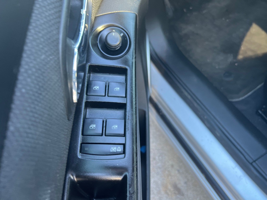 2012 Chevrolet Cruze Image 12