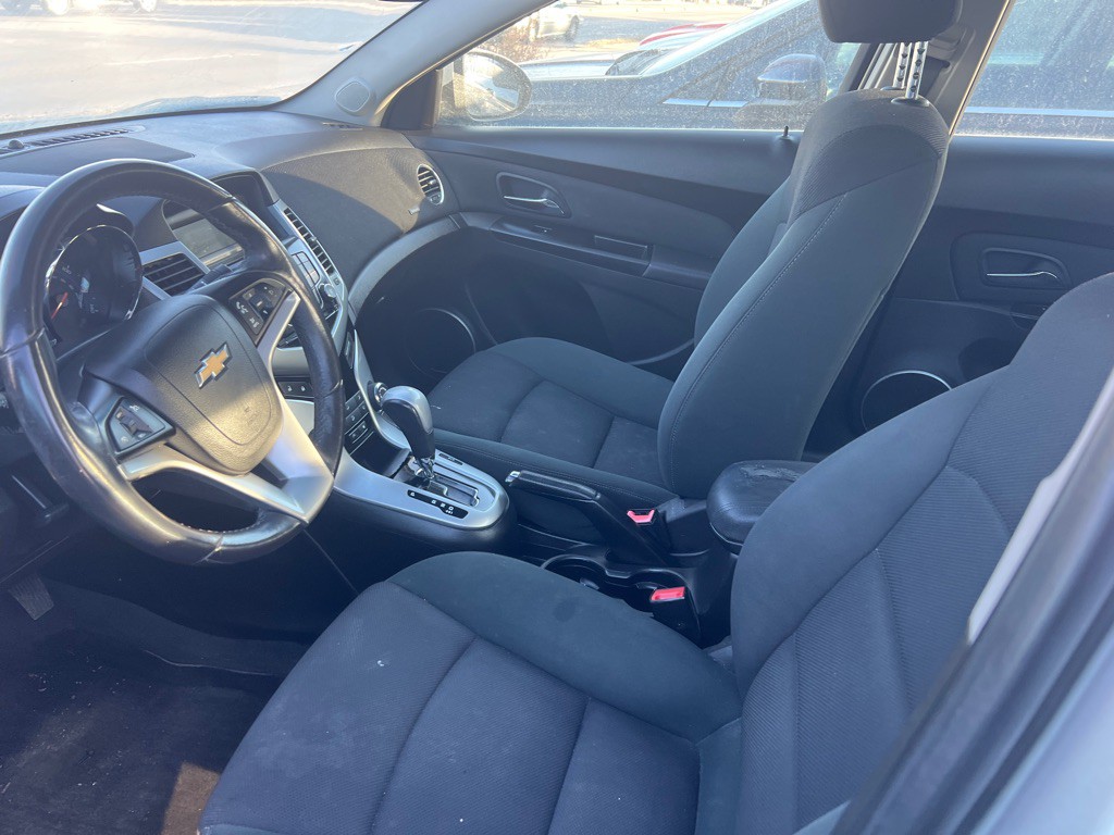 2012 Chevrolet Cruze Image 13