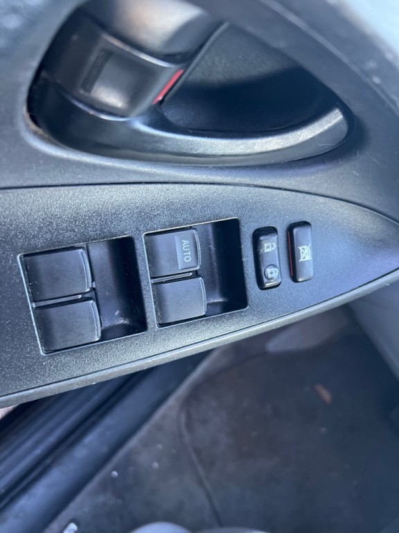 2012 Toyota Rav4 Image 1