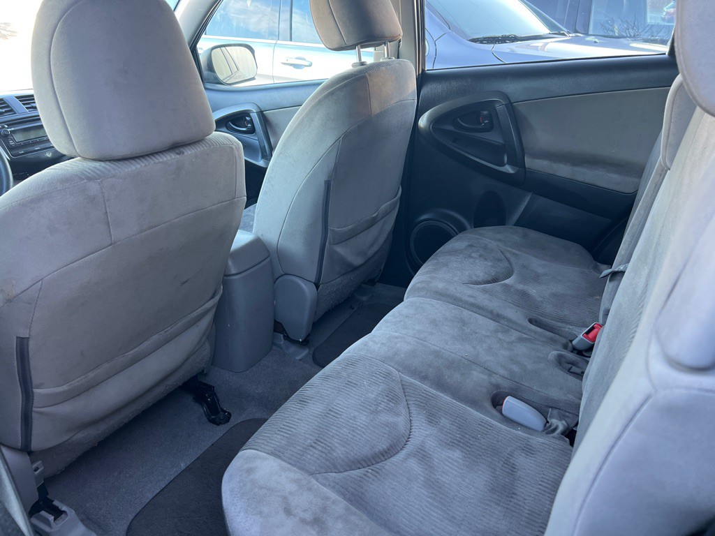 2012 Toyota Rav4 Image 11