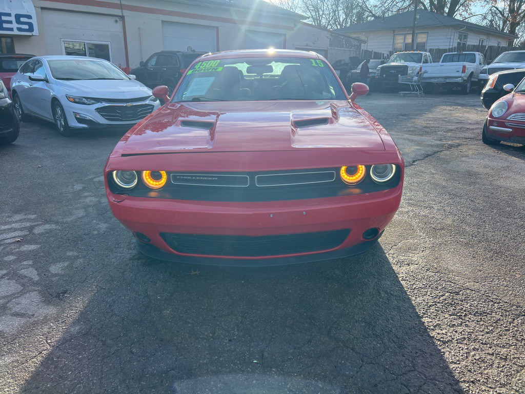 2015 Dodge Challenger Image 1