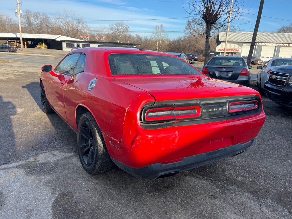 2015 Dodge Challenger Image 6