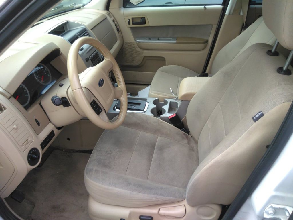 2010 Ford Escape Image 5