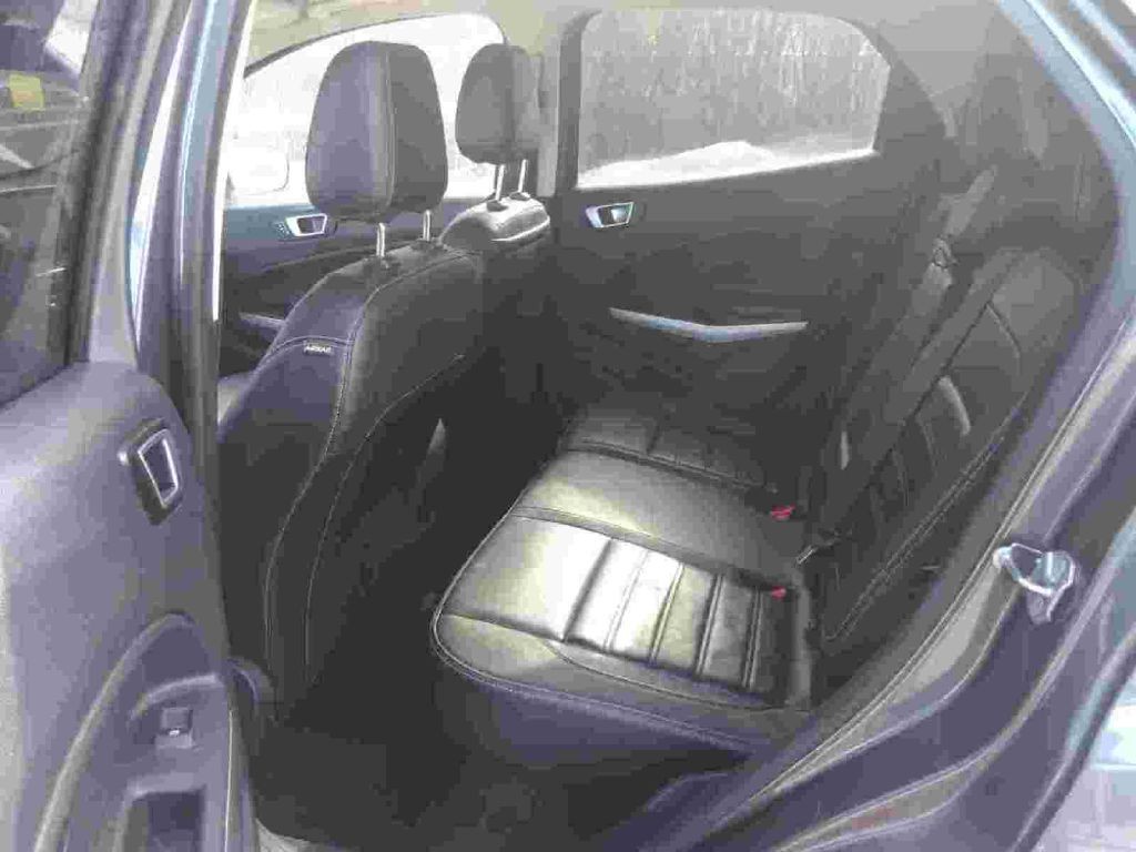 2020 Ford Econoline Image 5