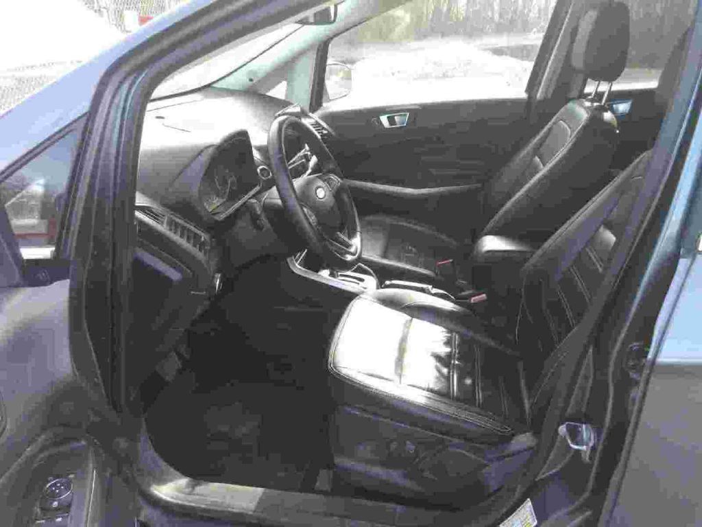 2020 Ford Econoline Image 6