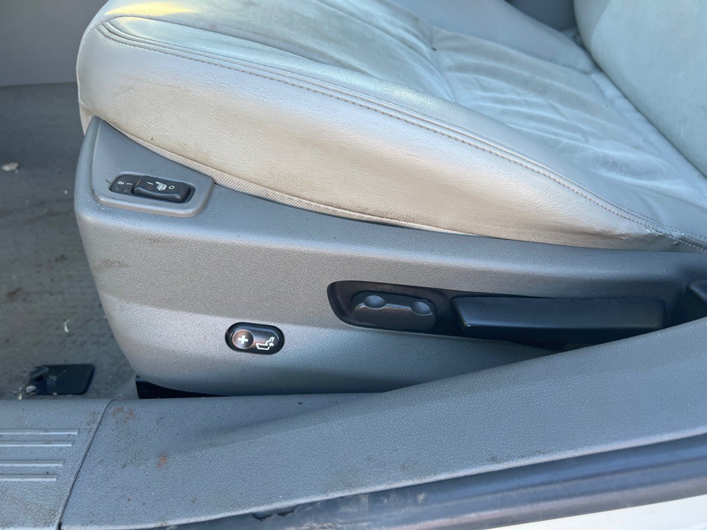 2010 Chevrolet Malibu Image 10